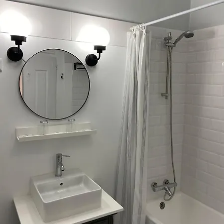 ゲストハウス Uniao - 4*