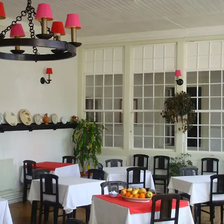 ゲストハウス Uniao - 4*