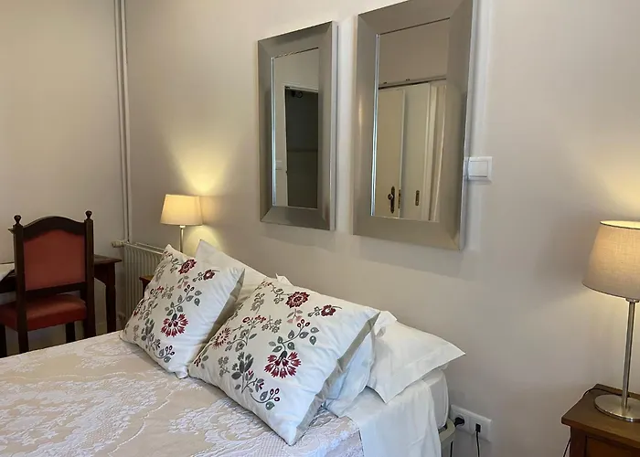 Casa de hóspedes União - 4*